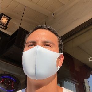 Meet your Posher, Jonathan